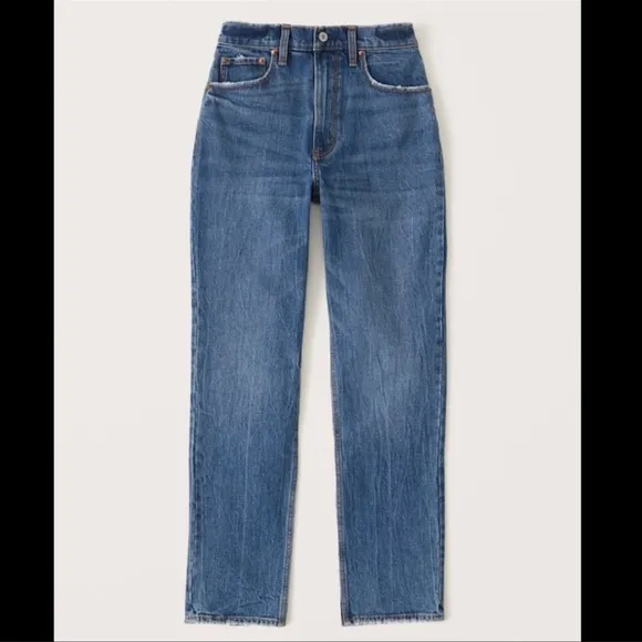 ABERCROMBIE AND FITCH THE ANKLE STRAIGHT ULTRA HIGH RISE (CURVE LOVE)