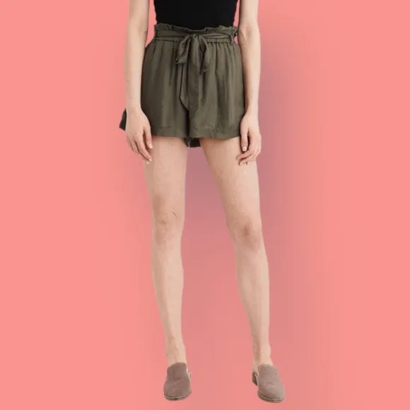 AEO Olive Paperbag Shorts