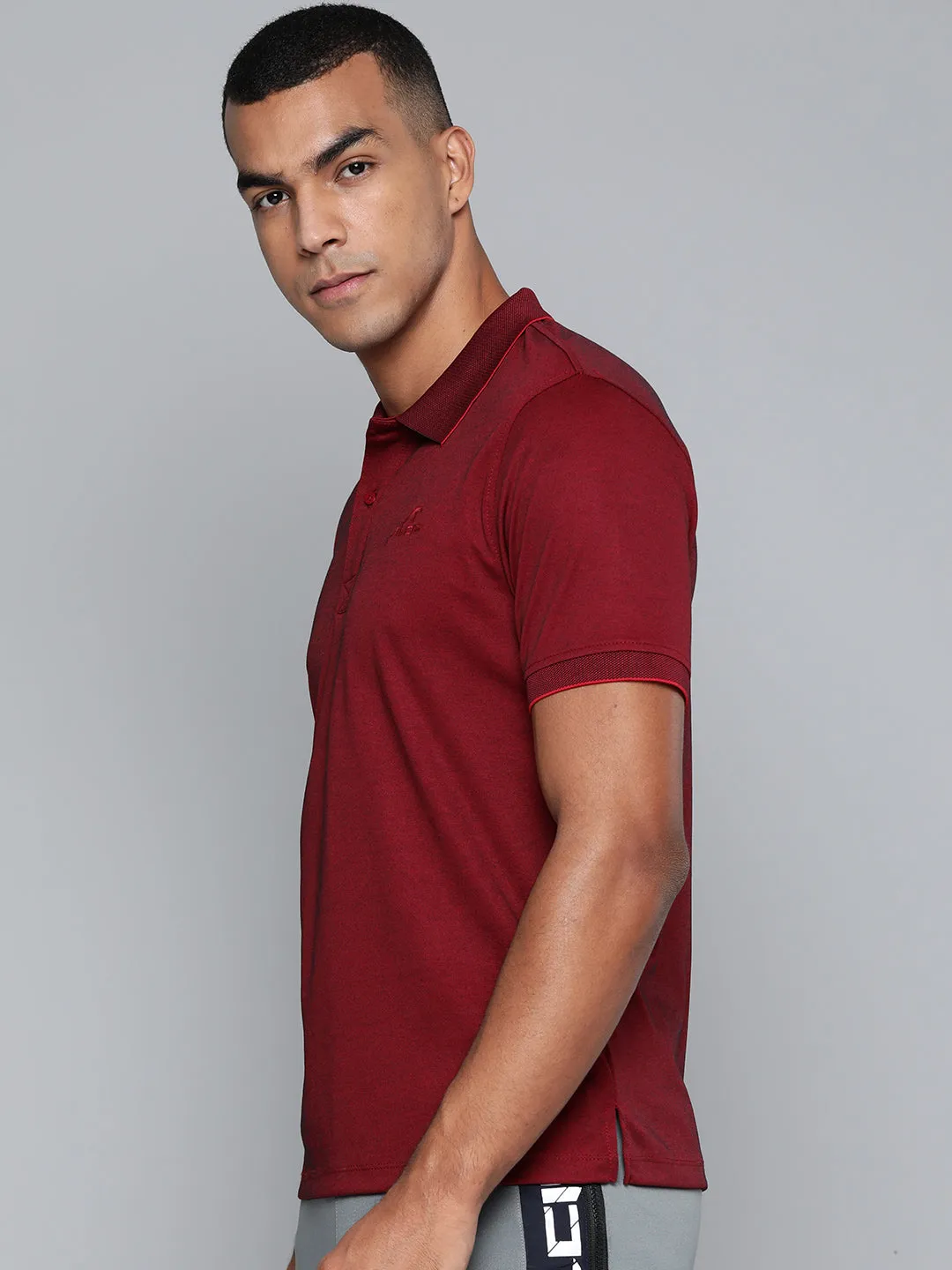 Alcis Men Maroon Solid Polo Collar T-shirt