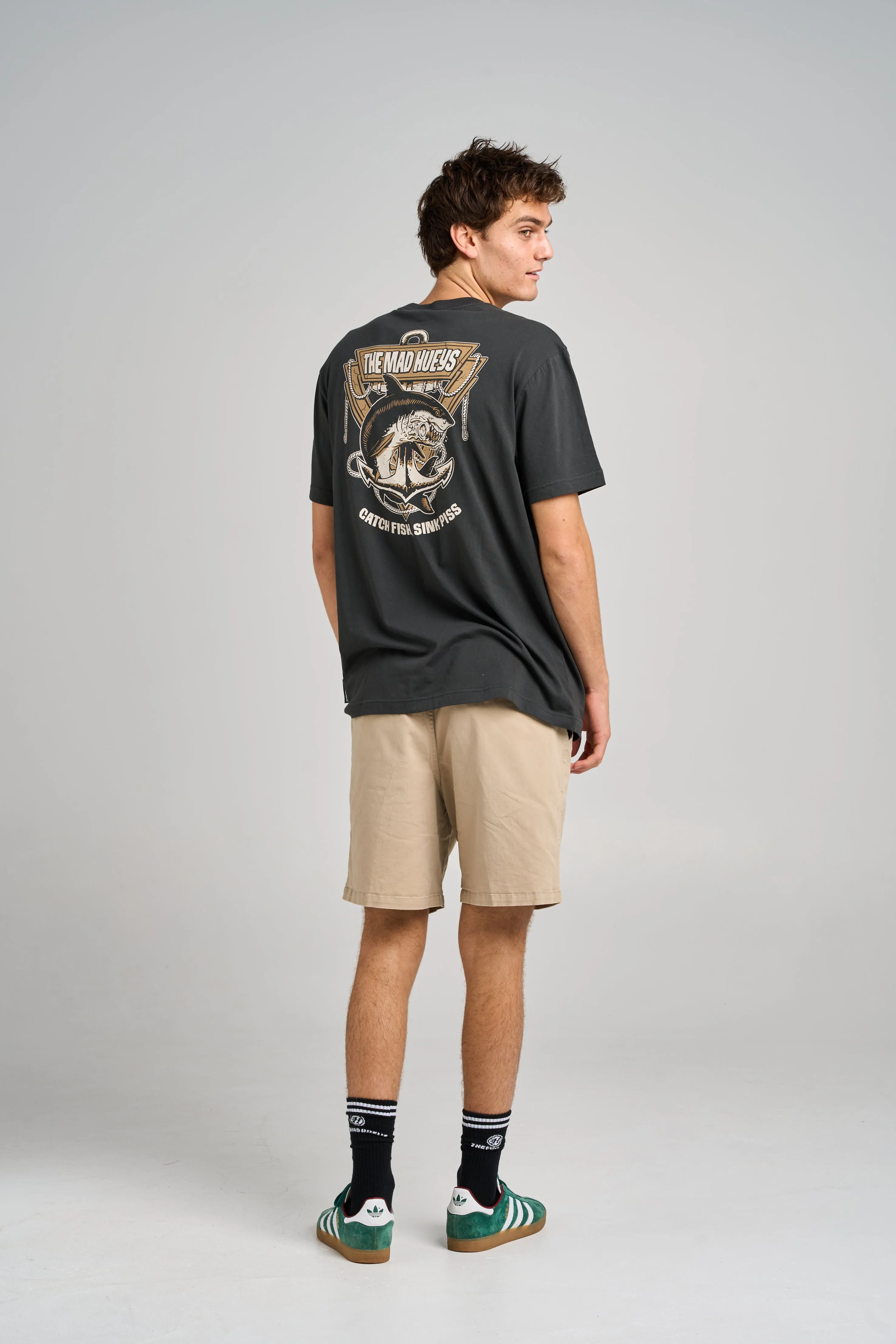Anchor Shark SS Tee - Vintage Black