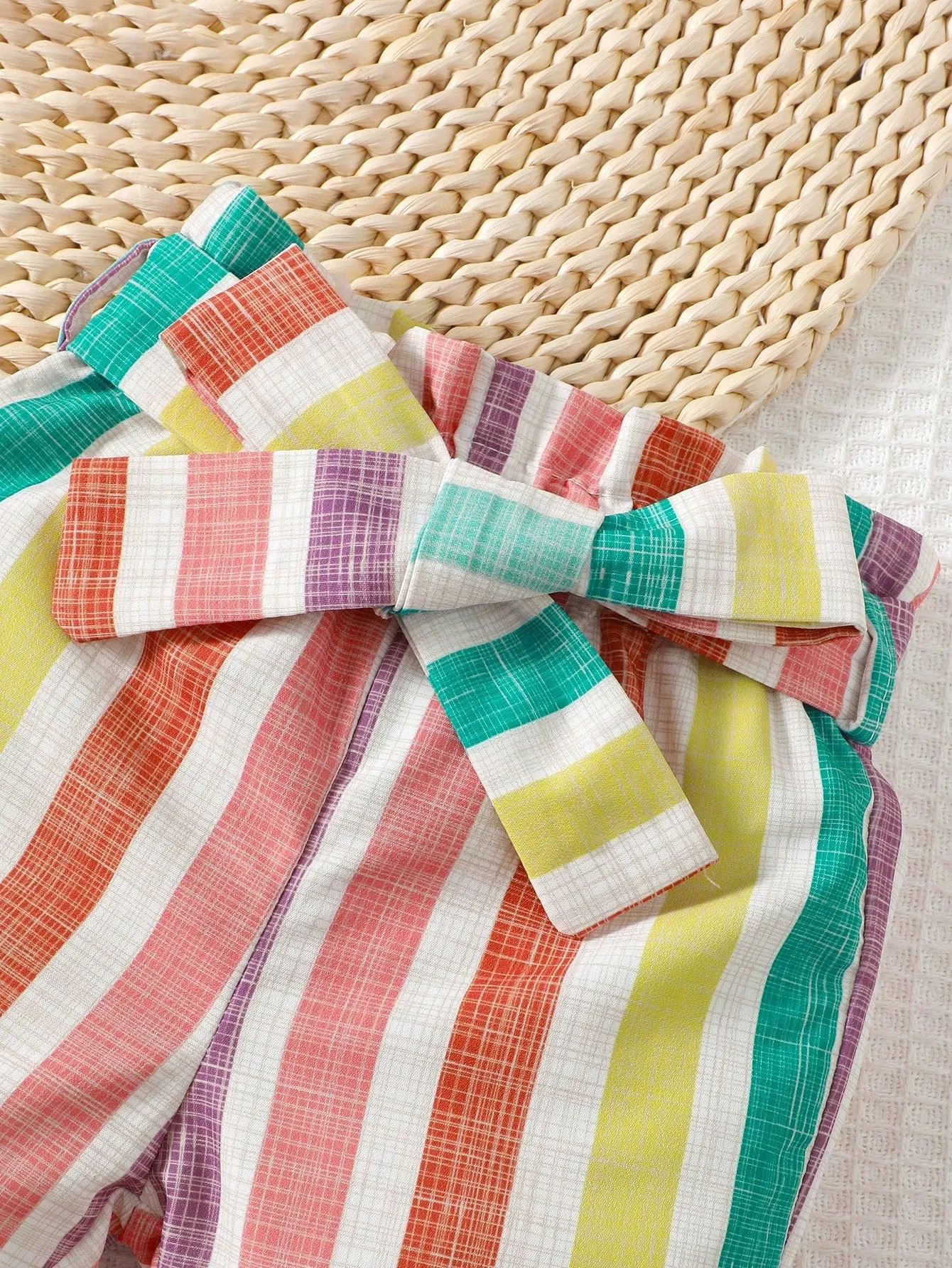 Baby Girl Rainbow Print Ruffle Trim Tee & Belted Shorts Set - FD