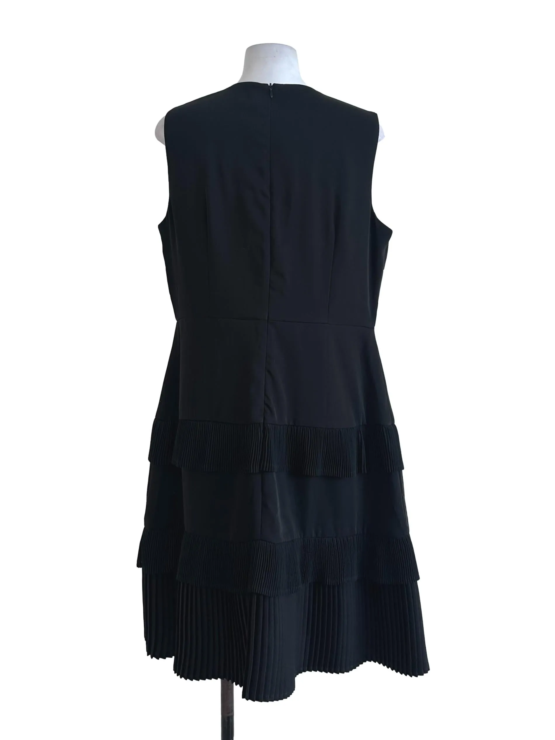 Black Plain Pleated Tiered Dress