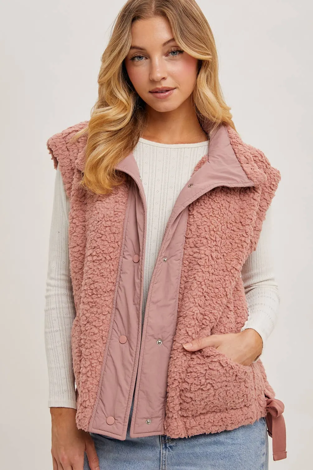 Button Down Fleece Sherpa Vest - Rose