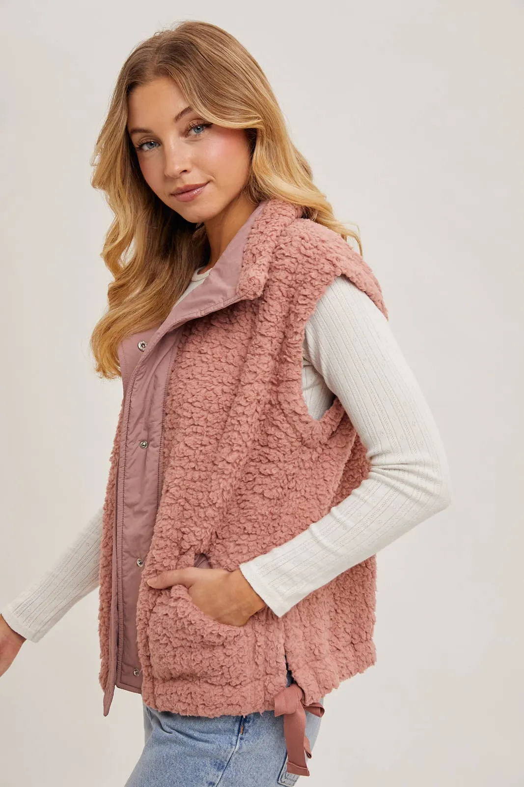 Button Down Fleece Sherpa Vest - Rose