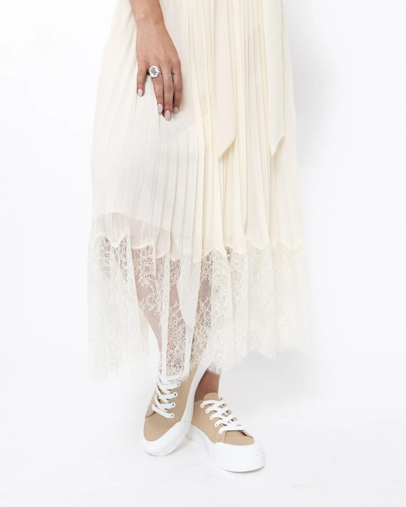 Crean Chiffon Tiered Midi Dress