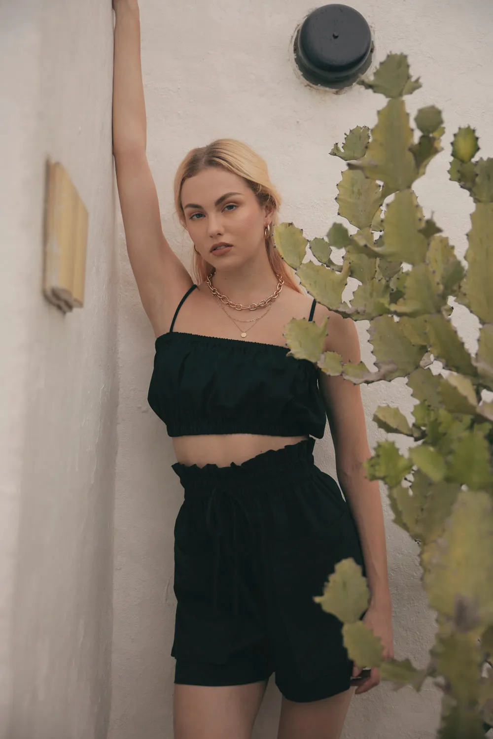 CRETE SET Two Piece Paperbag Trouser Shorts with Front Pockets and Gathered Crop Top (Black Linen)