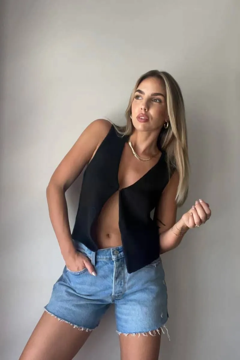 Deep V sexy tank top-D763 | Inspanda