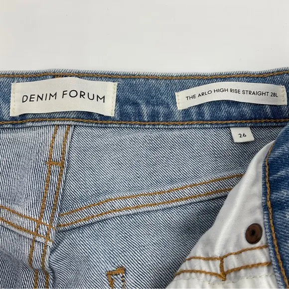 Denim Forum Aritzia The Arlo High Rise Straight 28L Jeans Size 26 Medium Wash