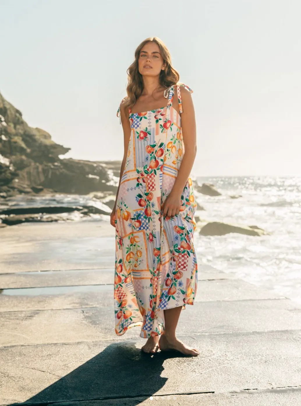 Ebby and I Sunburst Midi Dress VVE10857