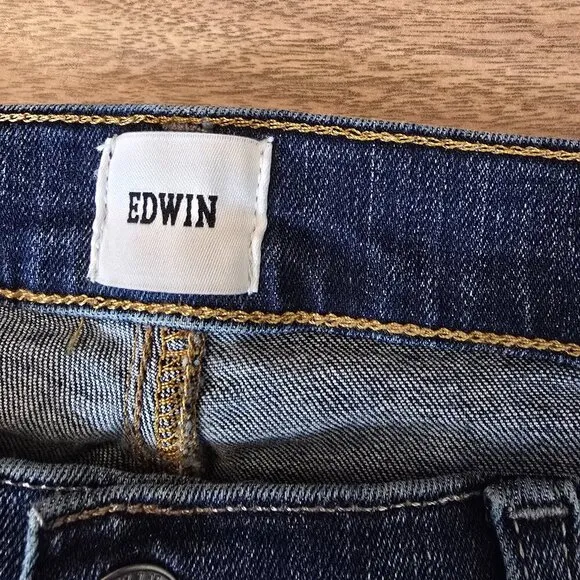 Edwin Elin Crop Womens Jeans Indigo Mid Stone Wash Straight 5 Pockets Size 31