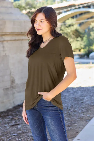 Emma Basic Bae Full Size V-Neck Short Sleeve T-Shirt