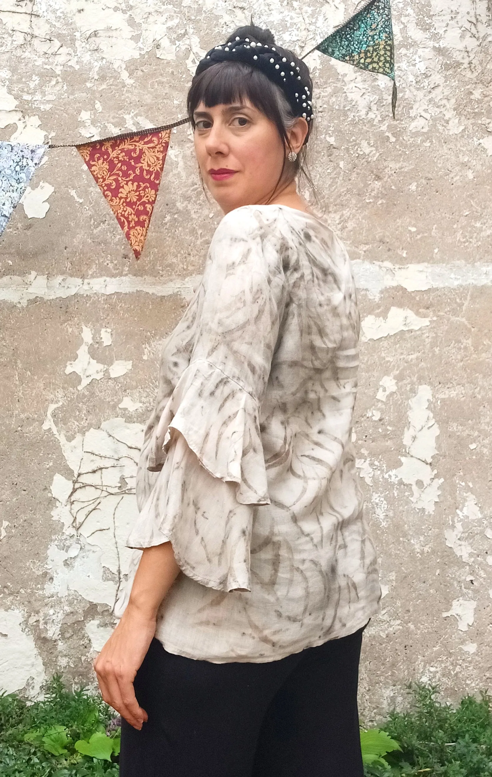 Eucalyptus 100% Linen Ruffle Sleeve Blouse