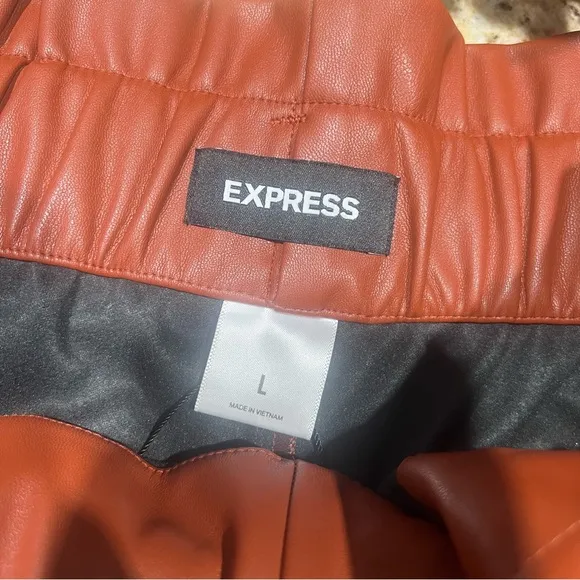 Express Faux Leather Paperbag High Waisted/Rise Belted Cognac Brown Shorts Large