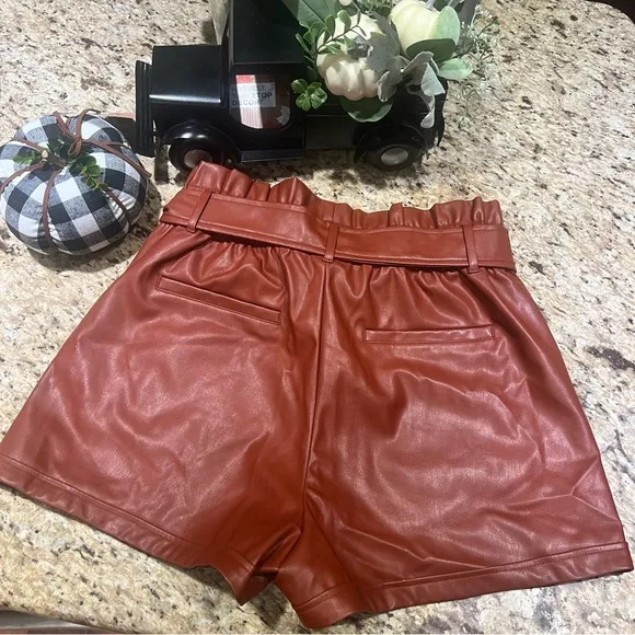 Express Faux Leather Paperbag High Waisted/Rise Belted Cognac Brown Shorts Large