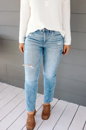 Flying Monkey: Shay Crop Straight Leg Jean