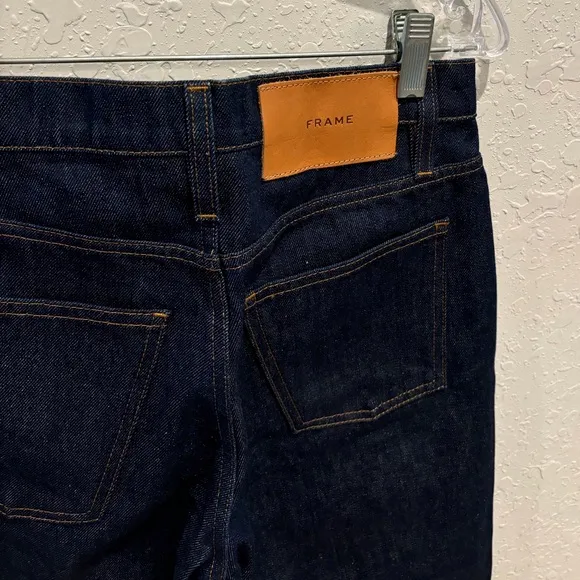 Frame Le Italien True Straight Jeans size 24