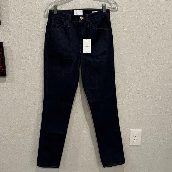Frame Le Italien True Straight Jeans size 24