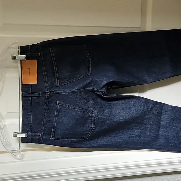 Frame Le Italien True Straight Jeans size 24