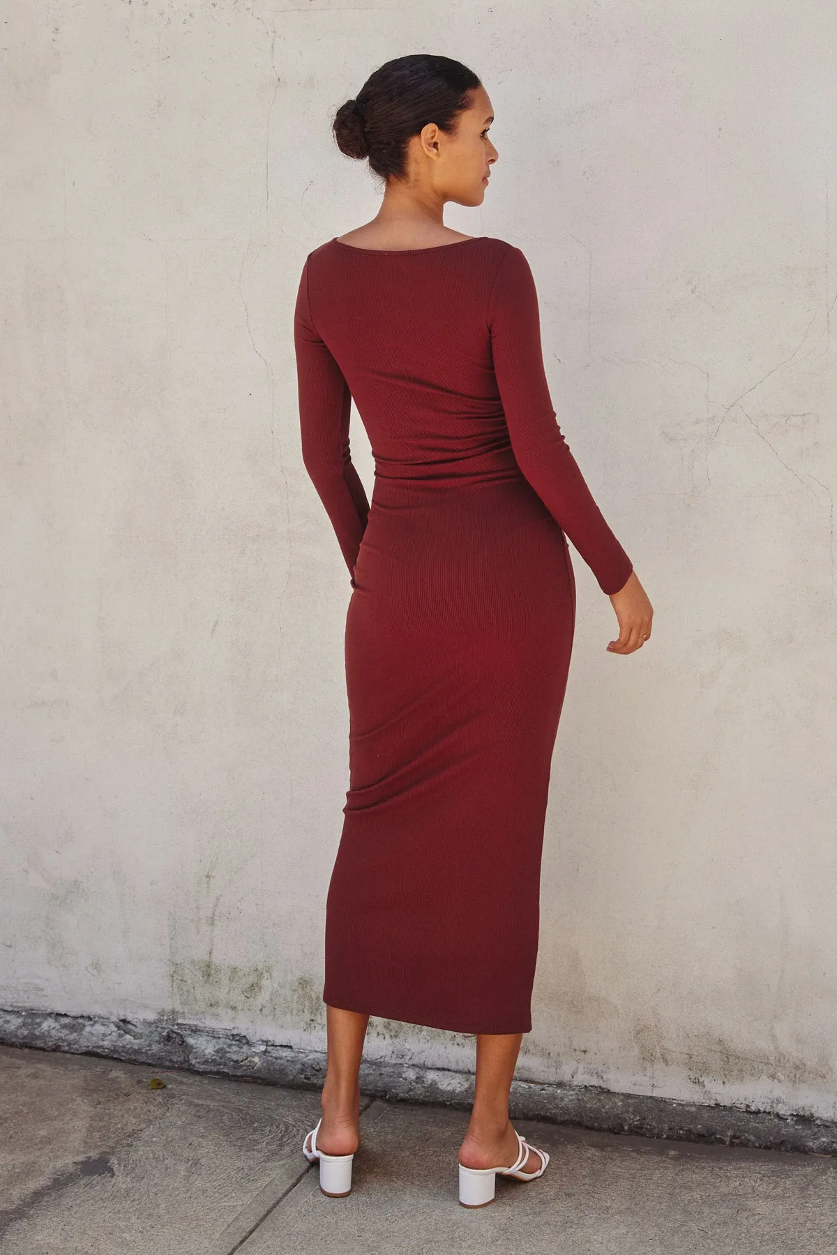 Gilly Ribbed Knit Square Neck Midi Dress