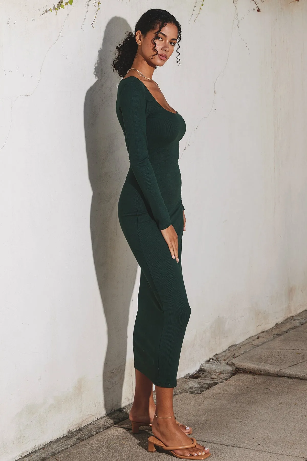 Gilly Ribbed Knit Square Neck Midi Dress