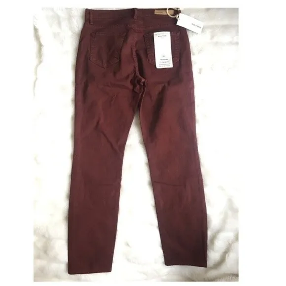 GRLFRND Karolina Jeans