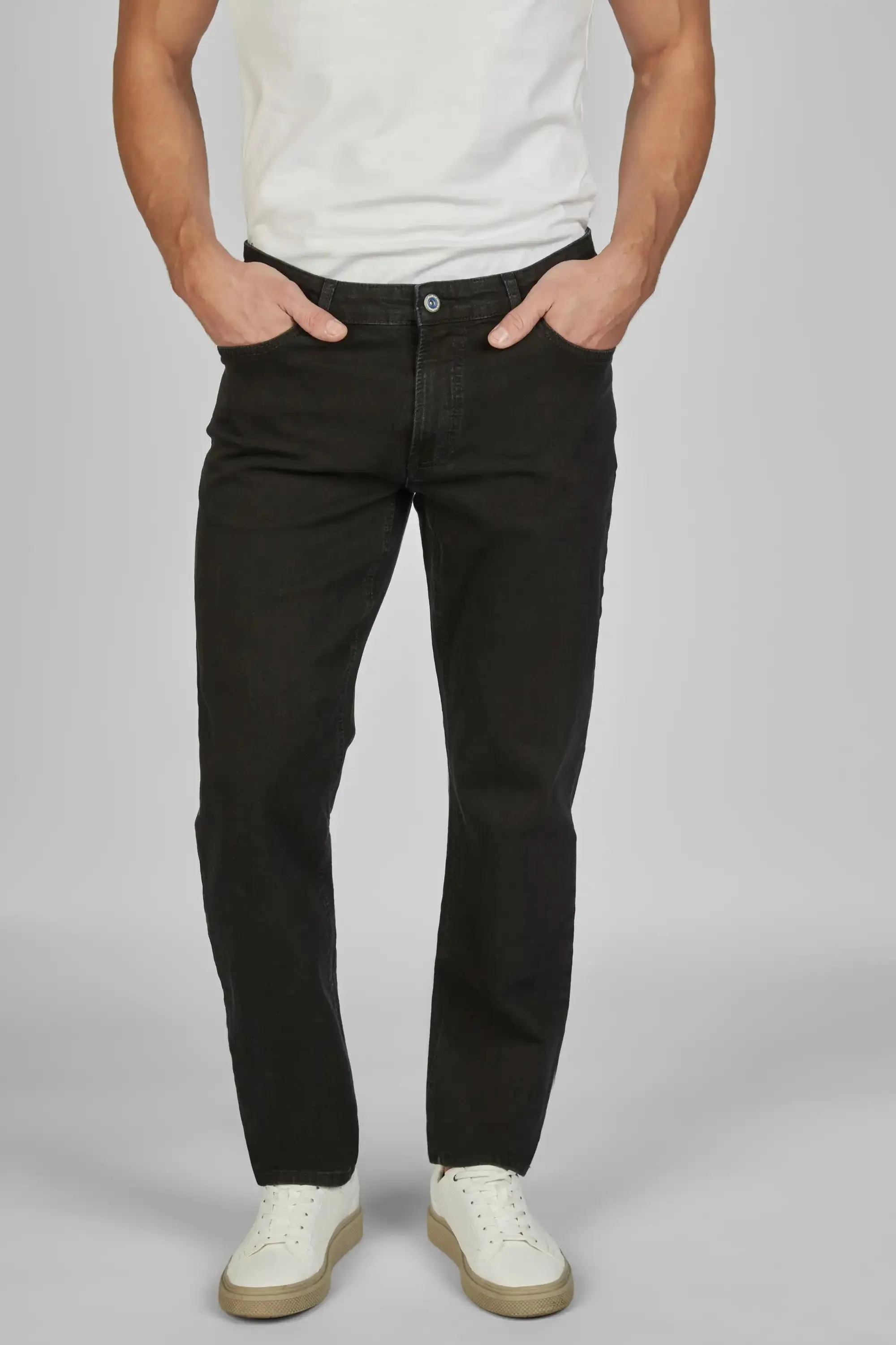 Hattric Men's Jeans Hunter Stretch Fit Straight Leg Black