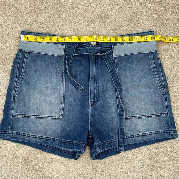 Hudson Belted Paperbag Denim Shorts In Heatwave 31