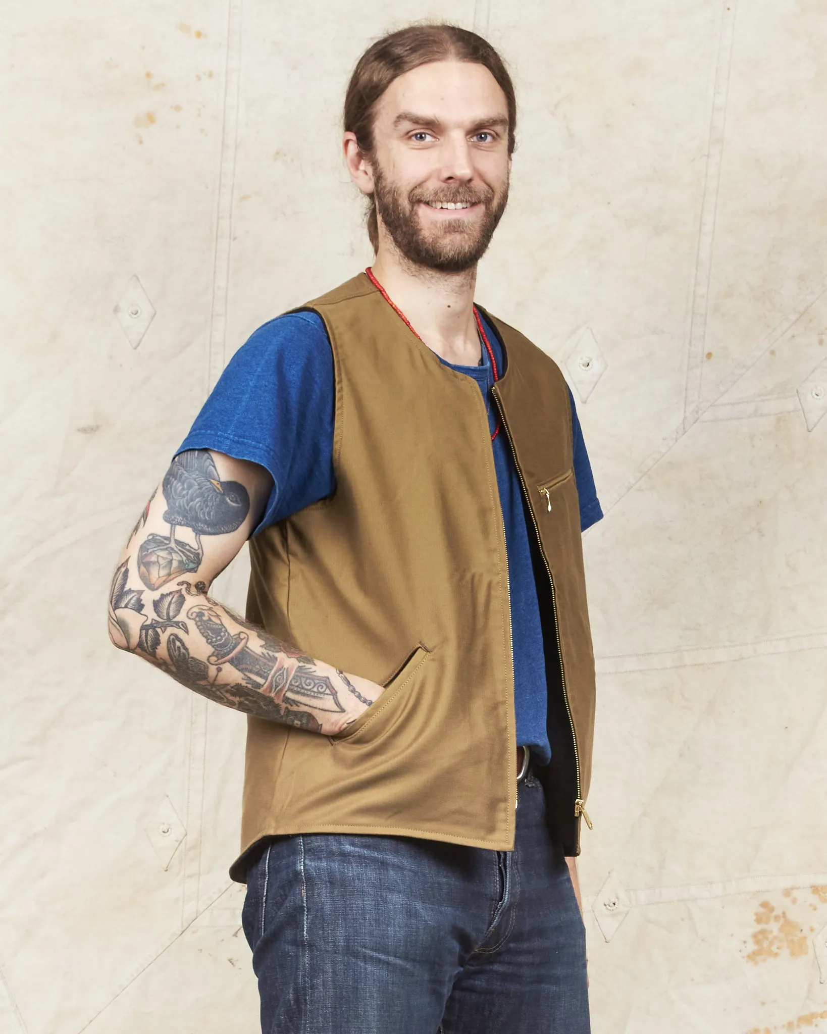 Indigofera Iconic Vest Bedford Cord Dark Beige