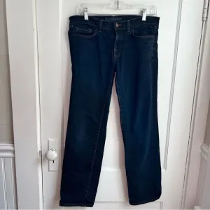 J Brand Jeans Dark Wash Straight Leg 8” Rise SIZE 28