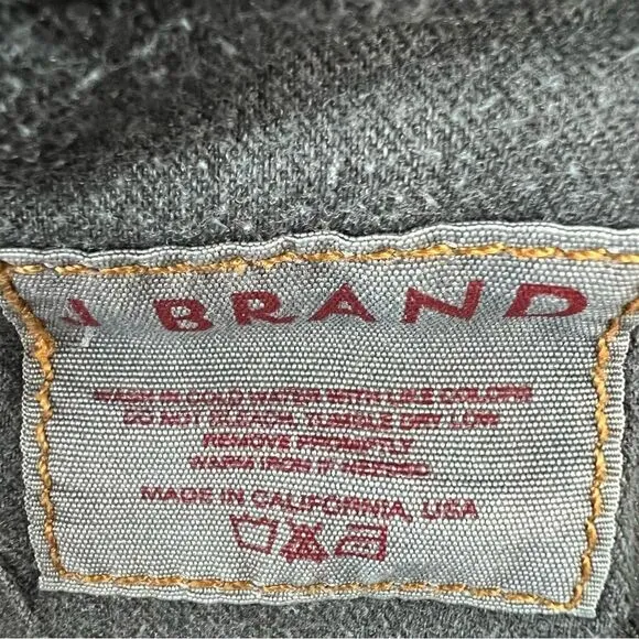 J Brand Jeans Dark Wash Straight Leg 8” Rise SIZE 28