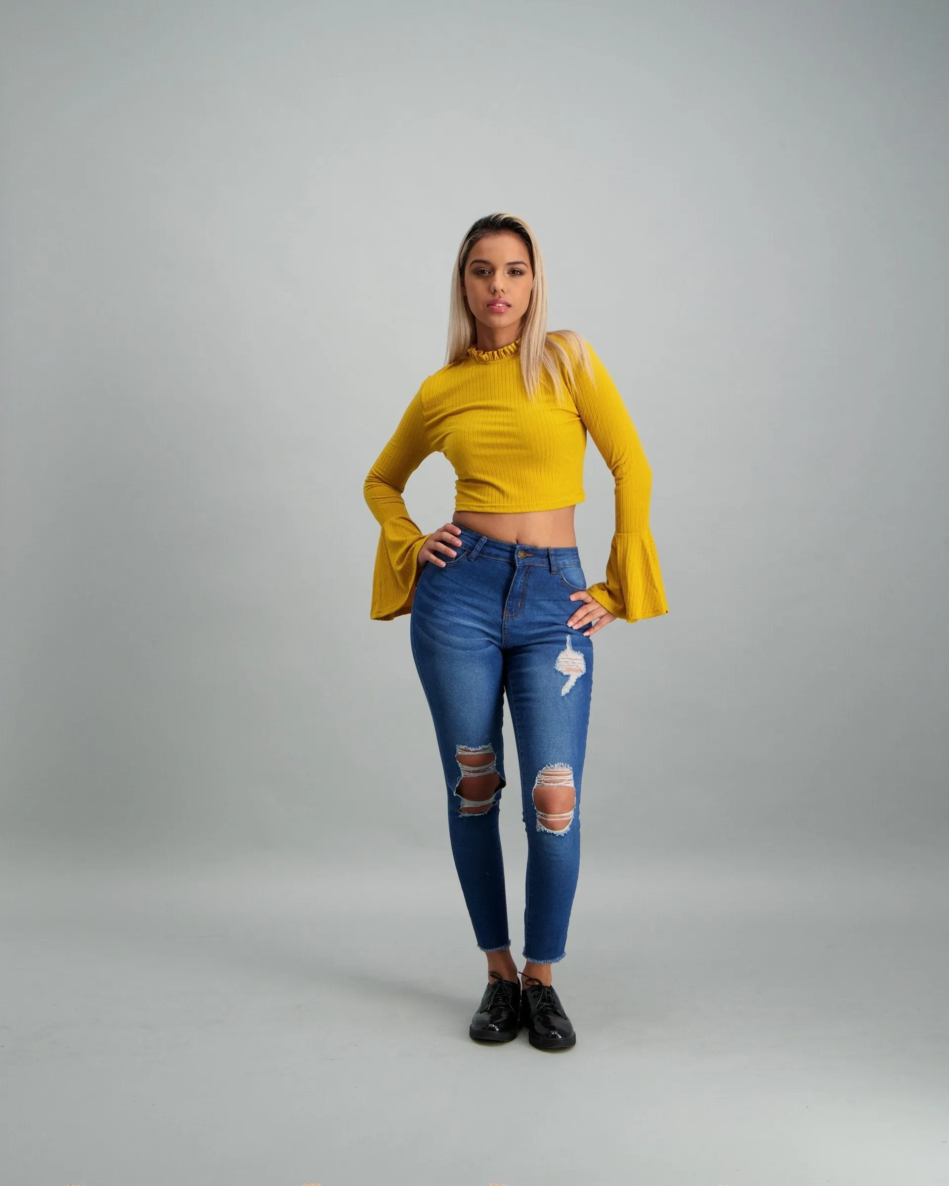 Ladies-Flared Sleeve Rib Top