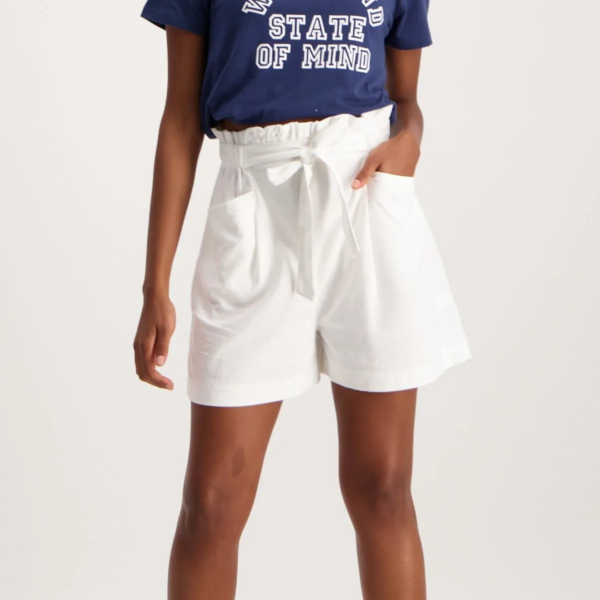 Ladies Linen Blend Paperbag Short - White