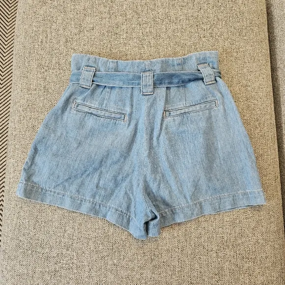 L'AGENCE Denim Hillary Paperbag Shorts Women's Size 29 Belted High Rise In MIST