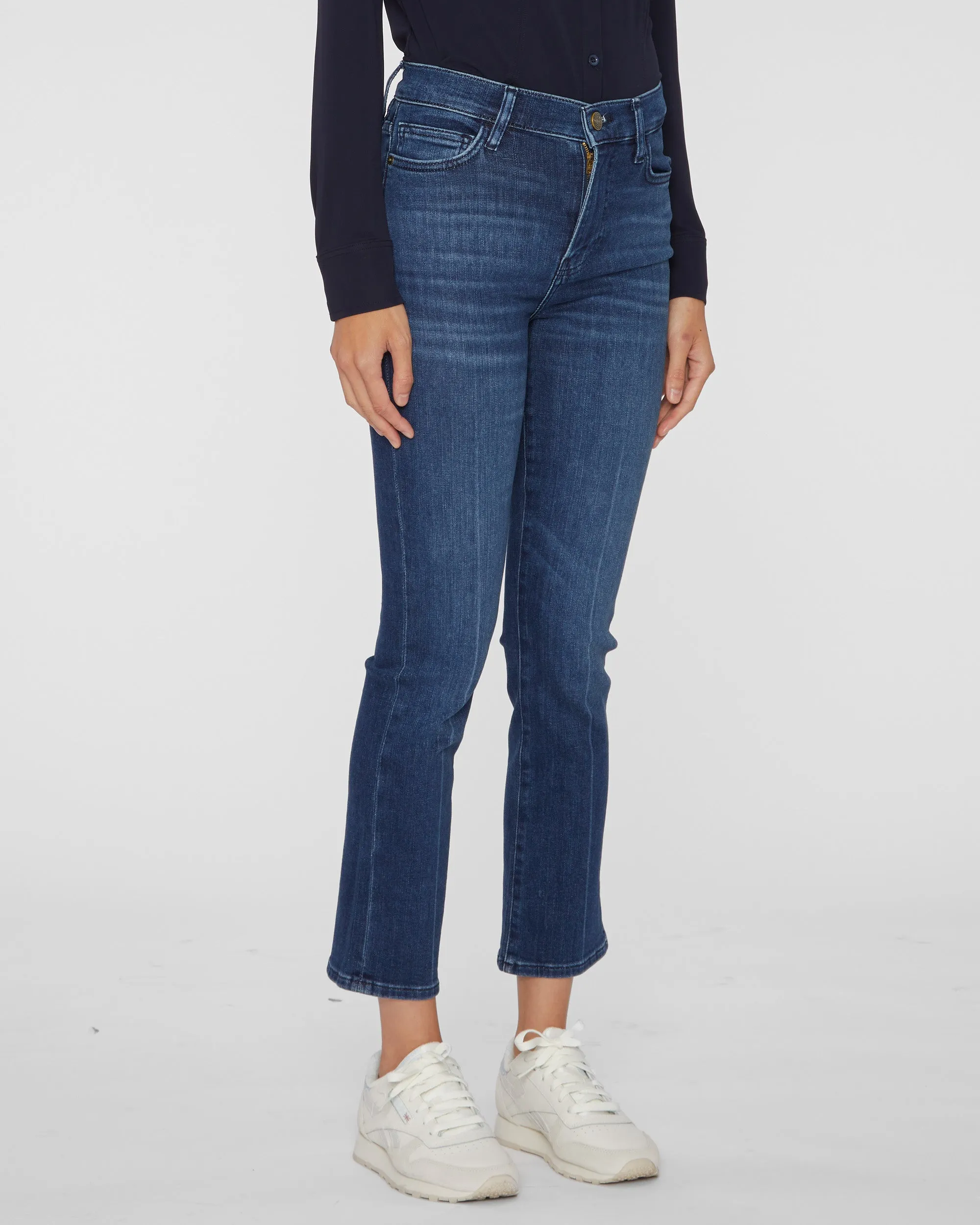 Le High Straight Leg Jeans in Calvin