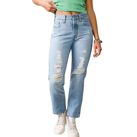 Levi's 501 Cropped Light Wash Jeans Womens 27 Straight Leg Distressed High Rise