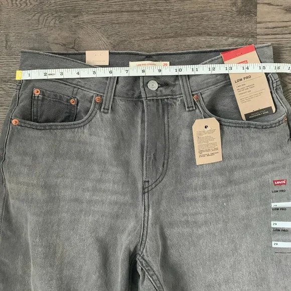Levi's Low Pro Women's Jeans - Size 29 - Light Grey - NWT
