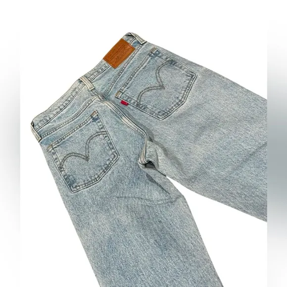Levi’s Wedgie High Rise Straight Leg Jeans | Light Blue | Size 25 | NWOT