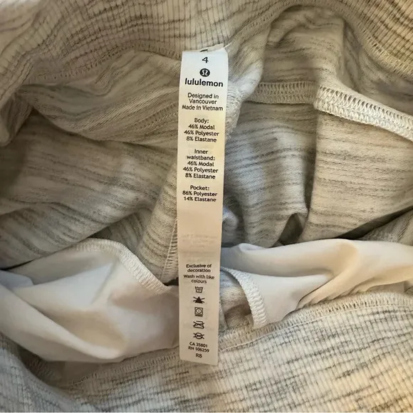 LULULEMON Hello Sunday Short Light Gray Heathered Paperbag Shorts High Waist 4
