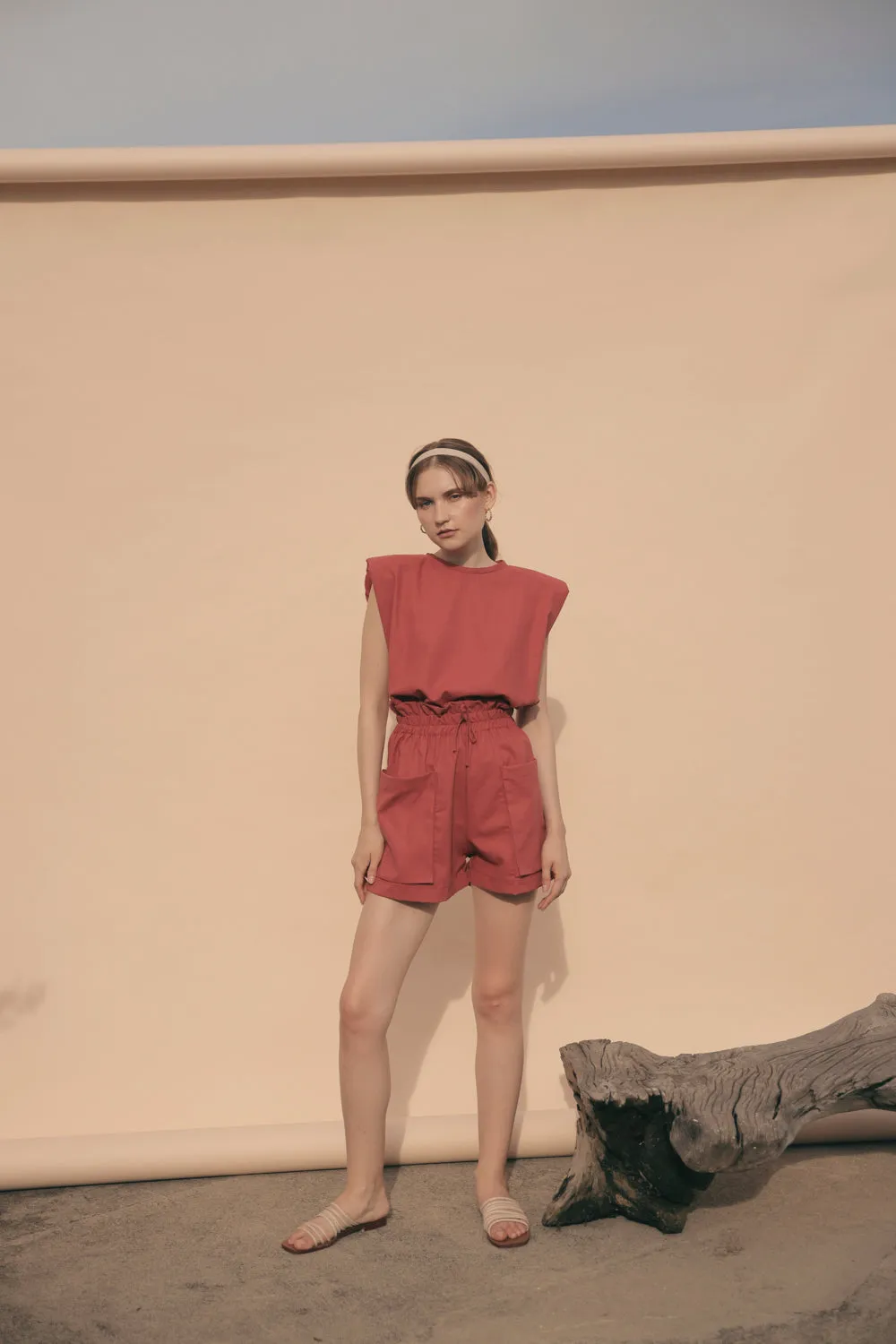 LYON SET Two Piece Paperbag Trouser Shorts with Front Pockets and Padded Sleeve Top (Rust Linen)