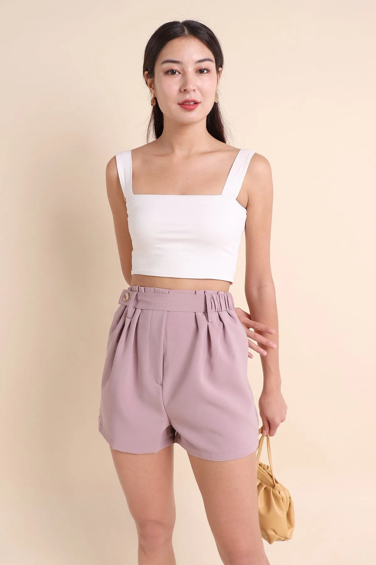 MADEBYNM SARA PLEATED SASH SHORTS IN DUSK LILAC