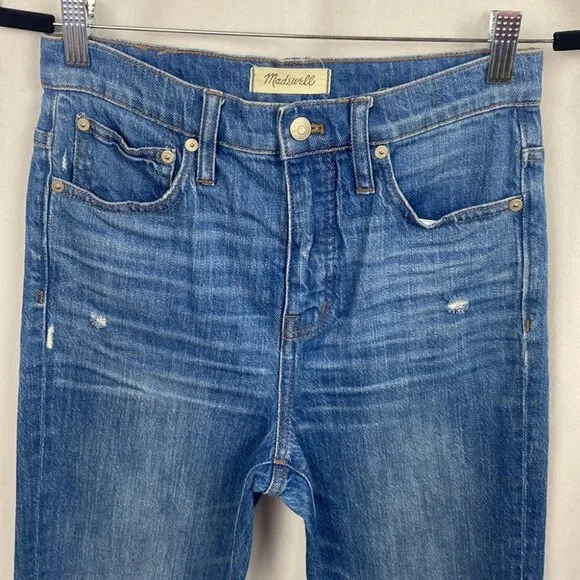 Madewell Classic Straight Jeans in Novello Wash - Size 26