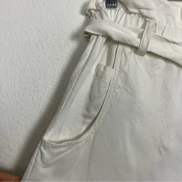 Mikoh Isabella Linen High Waisted Belted Paperbag Shorts Ivory Size 1 (XS/S)