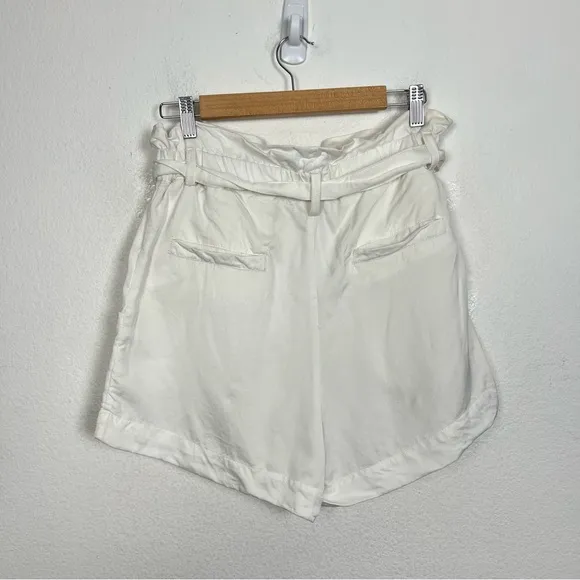 Mikoh Isabella Linen High Waisted Belted Paperbag Shorts Ivory Size 1 (XS/S)