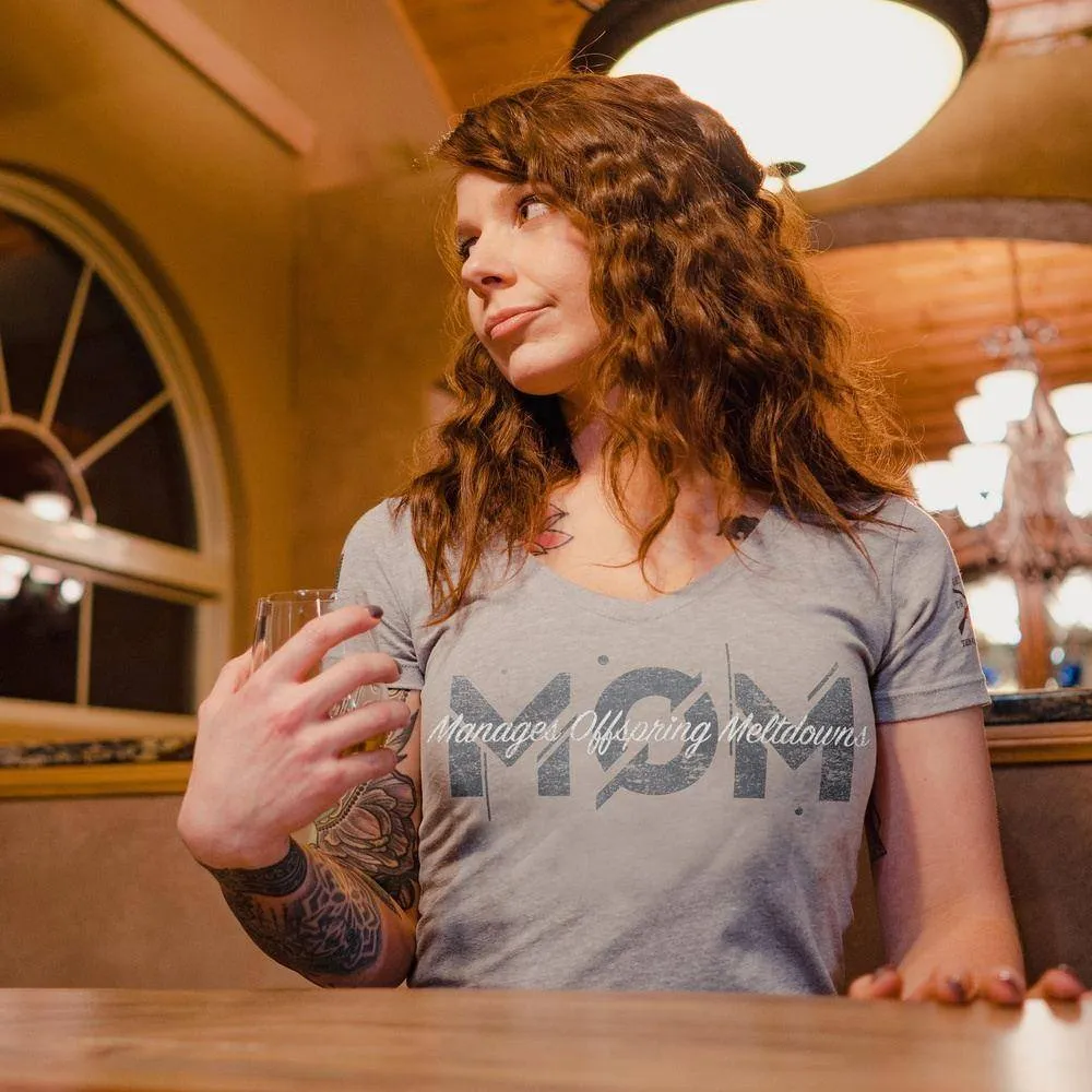 MOM Manages V Neck - Heather Gray