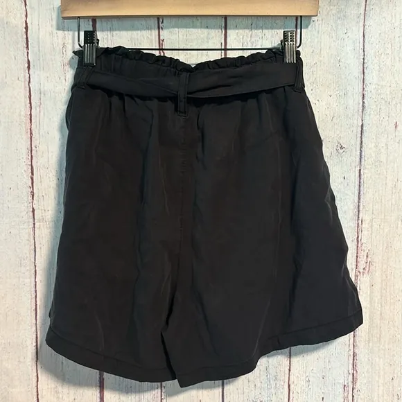 NWOT Sanctuary Love Letter Tencell Lyocell Paper Bag Shorts