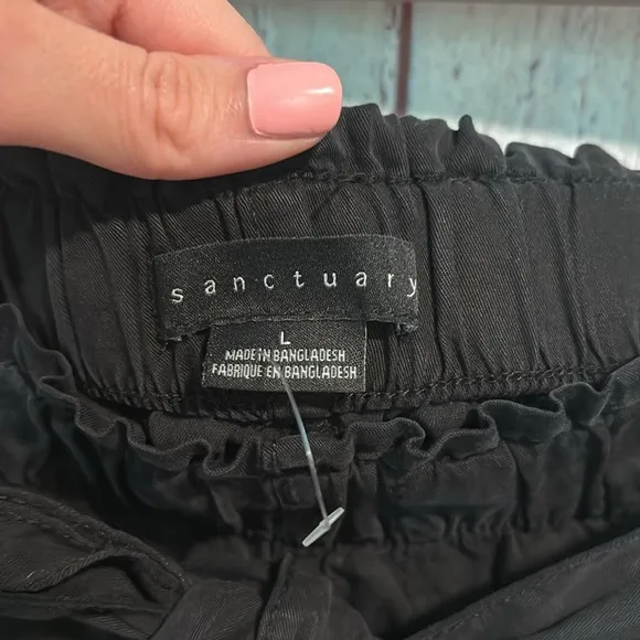 NWOT Sanctuary Love Letter Tencell Lyocell Paper Bag Shorts