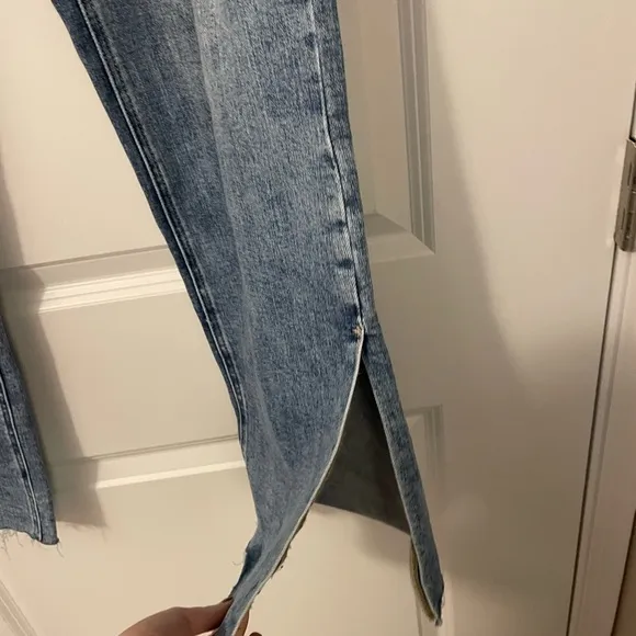 NWT Vici for Risen Los Angeles HIGH- RISE LONG INSEAM STRAIGHT JEANS split hem