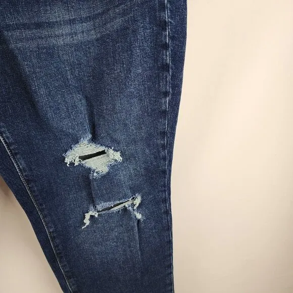 Old Navy Jeans Women 14 Blue High Rise Curvy OG Straight Button Fly Distress NWT