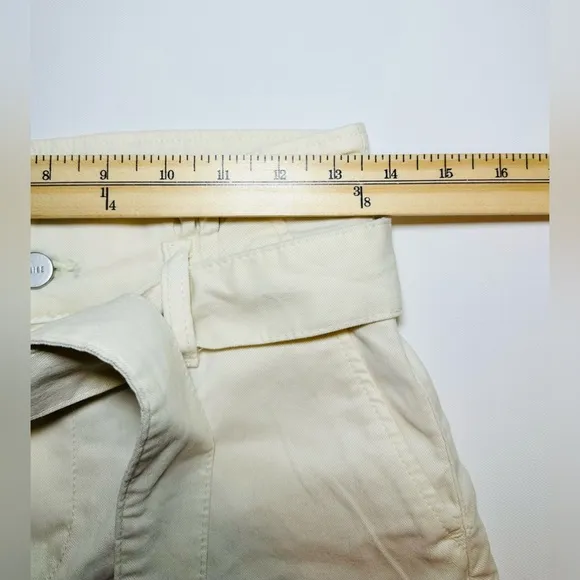 PAIGE Anessa Belted Paperbag Shorts Ivory Pockets Women's 26 NWOT