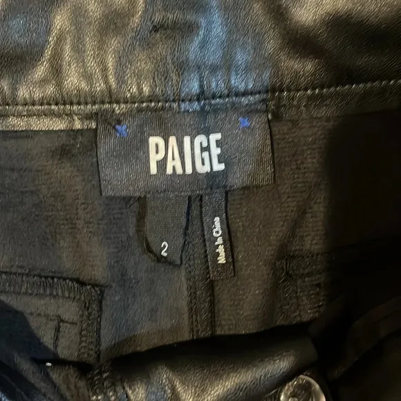 PAIGE Melila Vegan Leather Short excellent condition size 2